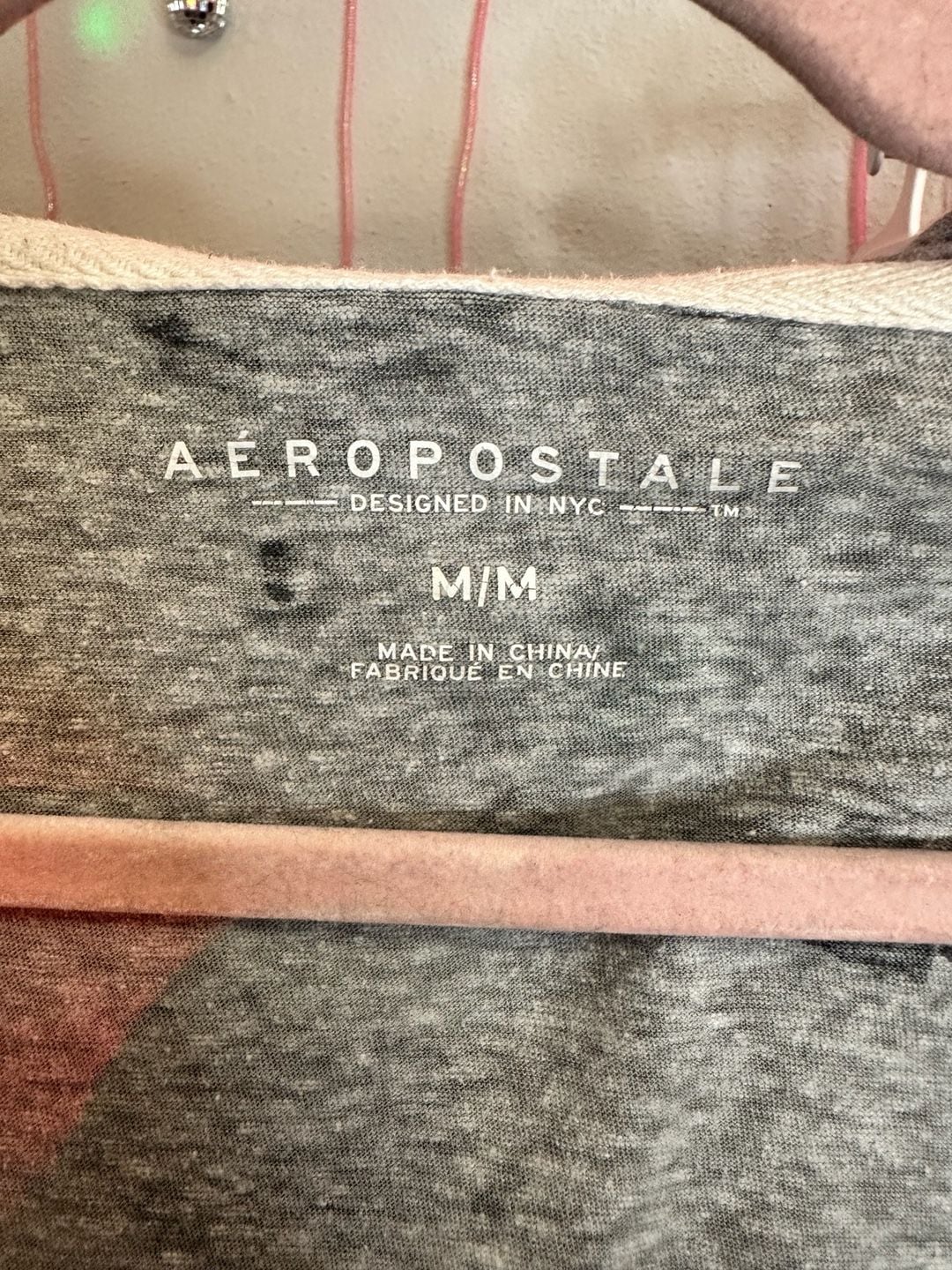 Gray Floral Sleeve Zip-Up Hoodie Aéropostale 3