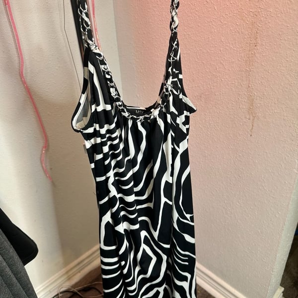 Black and white zebra print-one shoulder- dress...