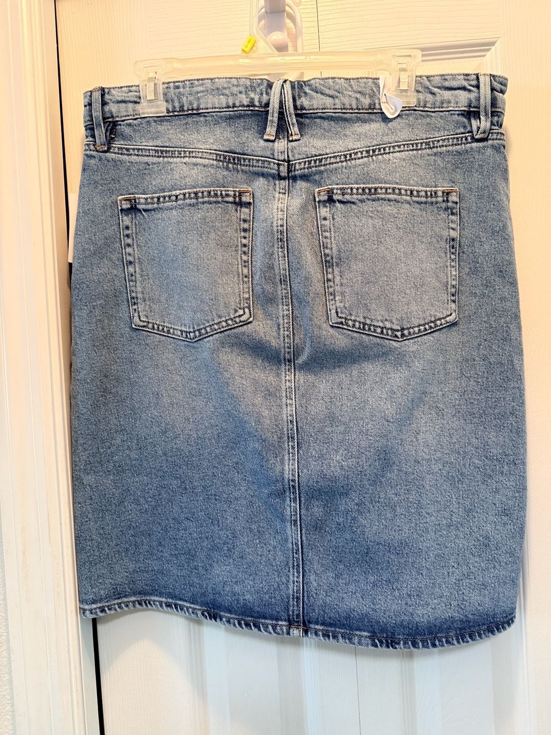 Good American Denim Mini Skirt Size 6/28 4