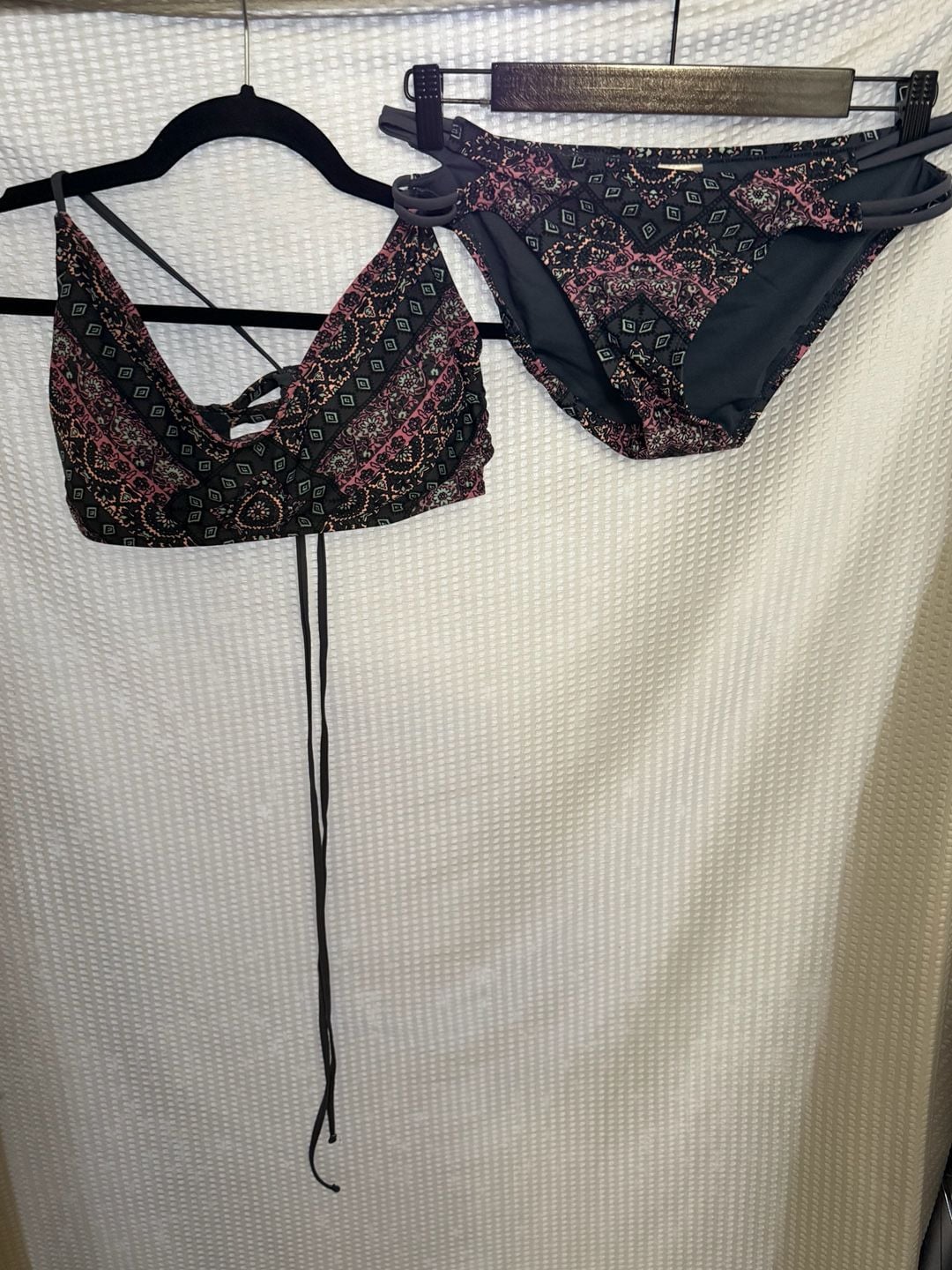 Xhilaration Women's Size M Geometric Print Lace-Up Bikini Set 1