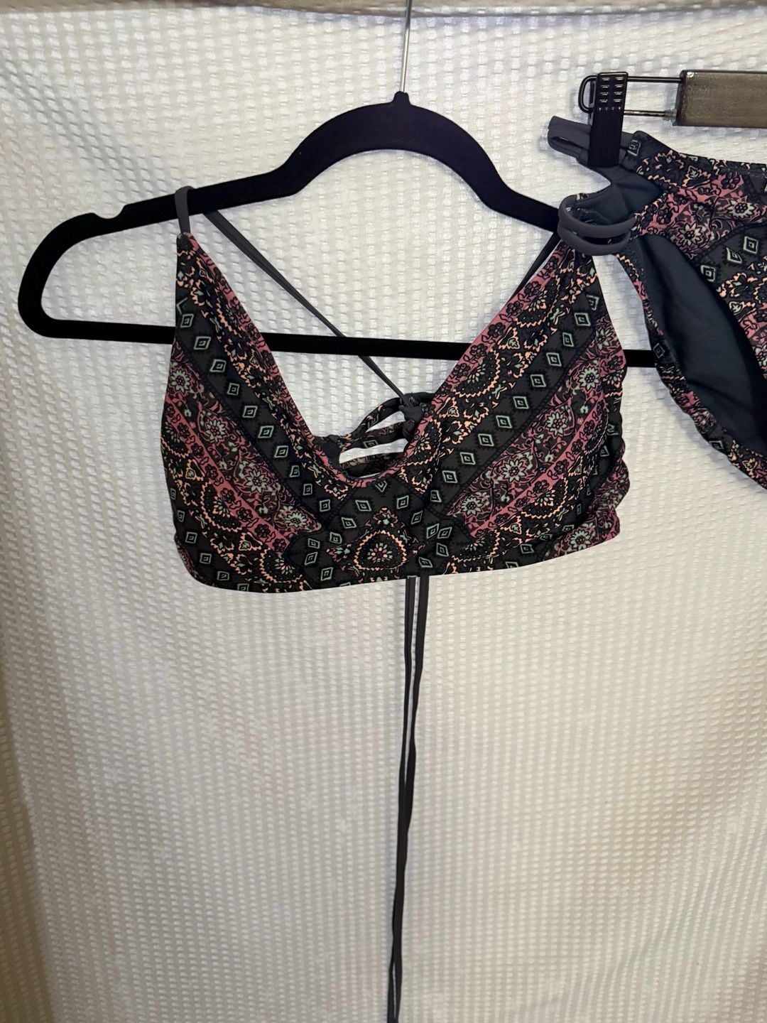Xhilaration Women's Size M Geometric Print Lace-Up Bikini Set 2