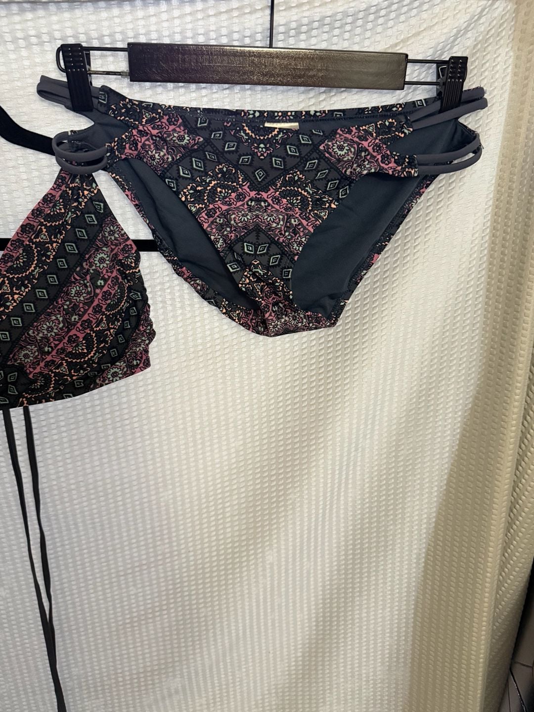 Xhilaration Women's Size M Geometric Print Lace-Up Bikini Set 3
