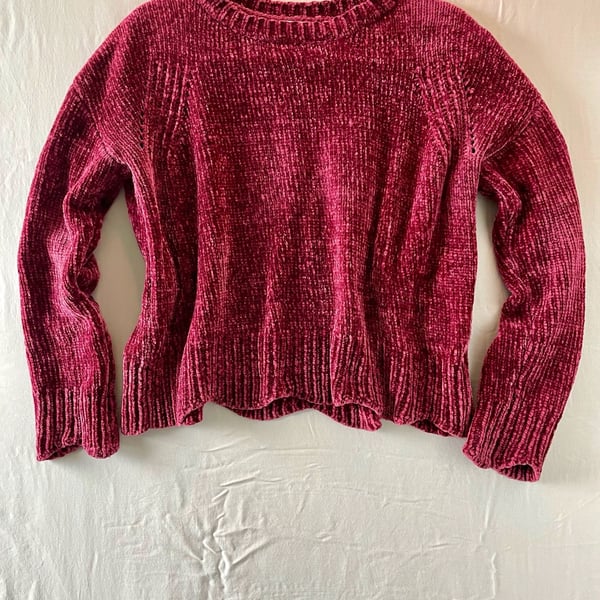 Altar'd State Women's Chenille Scalloped Hem Sweater Maroon Size S