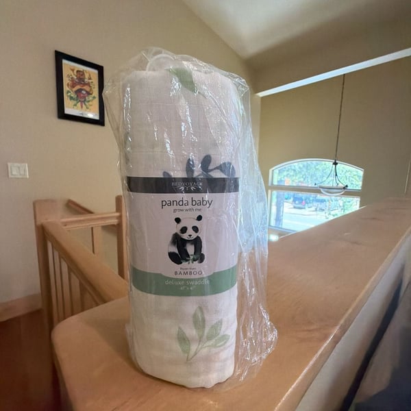 BedVoyage Panda Baby Deluxe Bamboo Swaddle 47x47