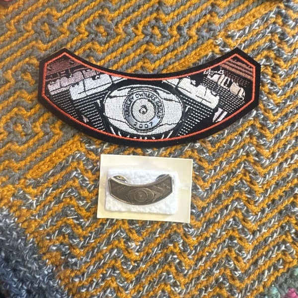 Vintage 2007 Harley Owners Group HOG Embroidered Patch and Pin Set