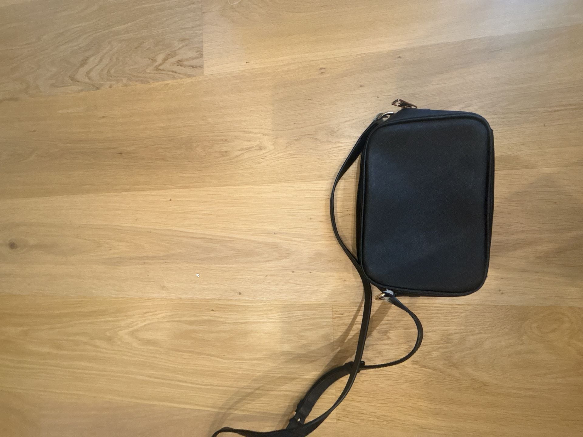 Marc Jacobs Black Saffiano Leather Crossbody Bag 4