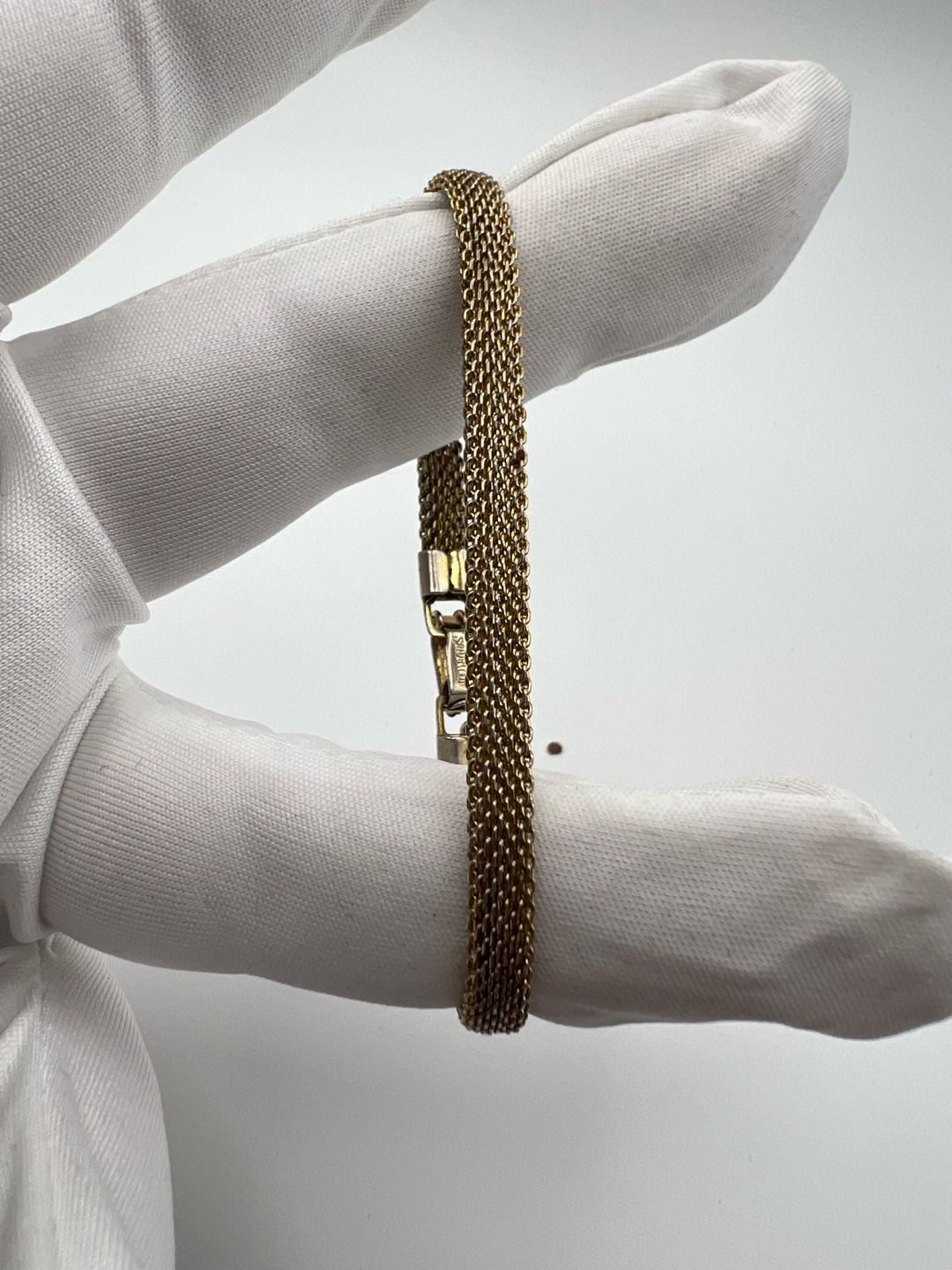 Vintage Sarah Cov Gold Tone Mesh Bracelet 2