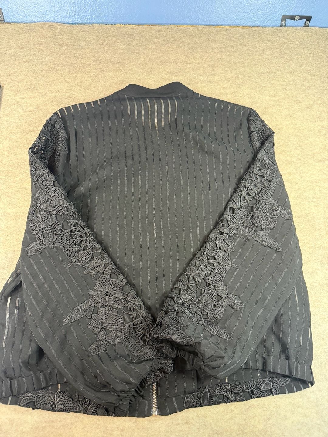 Chico’s Womens Size 2 XL Black Lace Floral Bomber Jacket Zip Front Sheer Strip 11
