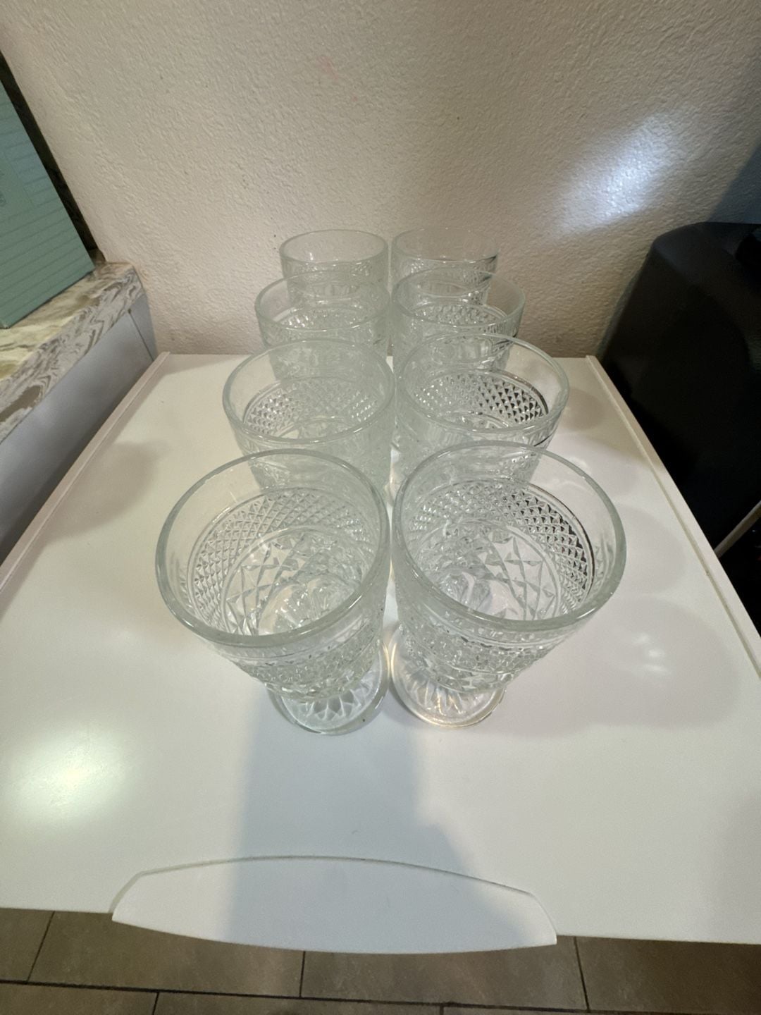 Set of 8 Vintage Diamond Point Pattern Pressed Glass Goblets 7