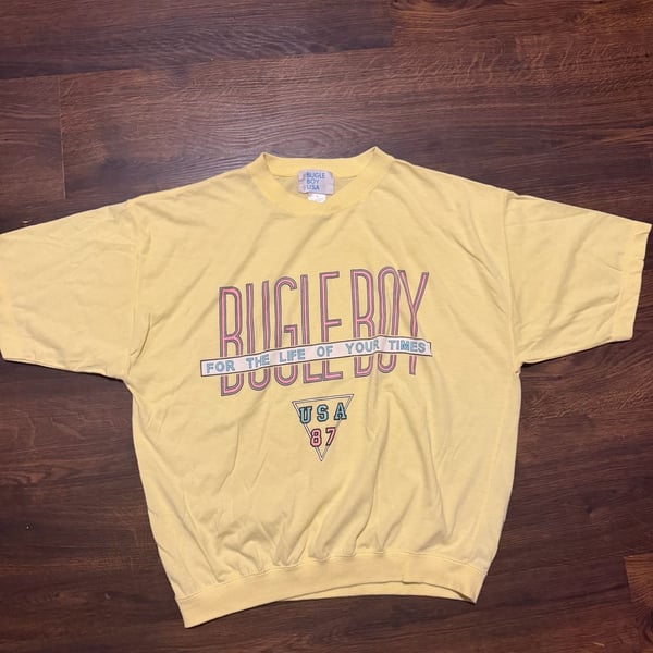 Vintage 80s Bugle Boy USA Graphic T-Shirt Yellow Size Large