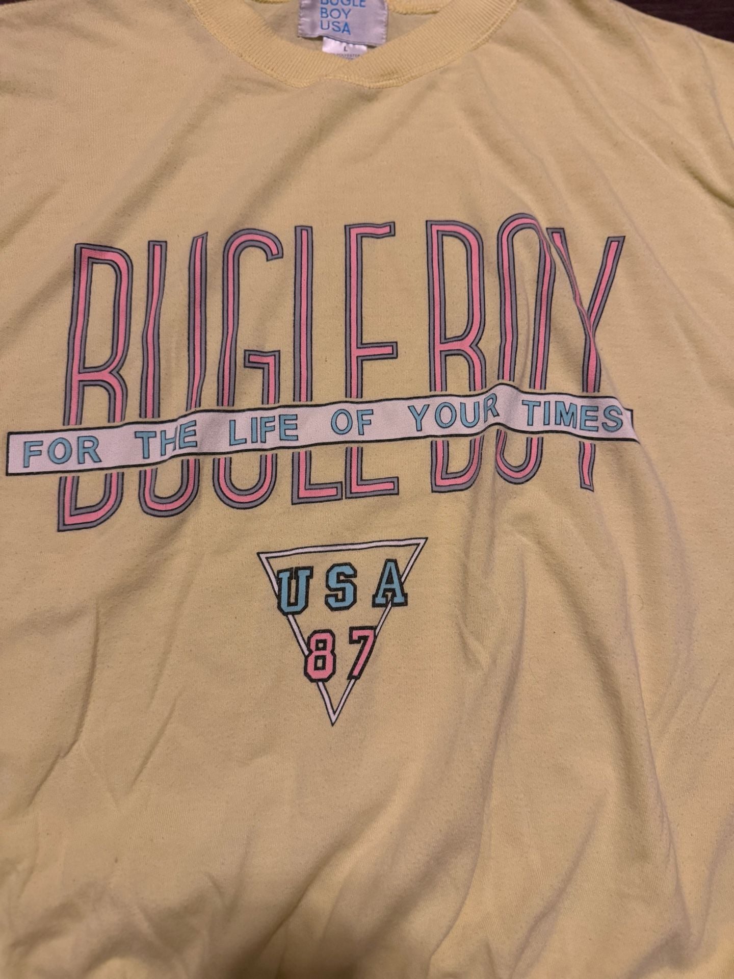 Vintage 80s Bugle Boy USA Graphic T-Shirt Yellow Size Large 3