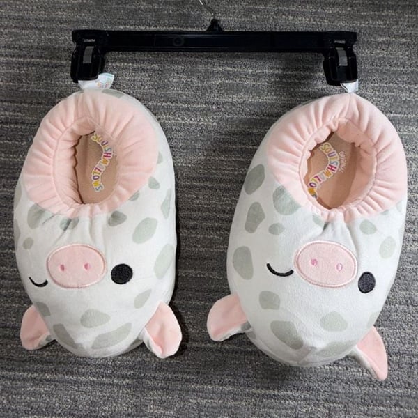 Squishmallows Cow Slippers Size L 8/9