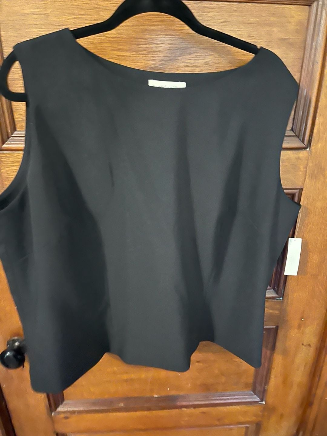Amanda Smith Woman Sleeveless Shell Top Black Size 22W 2
