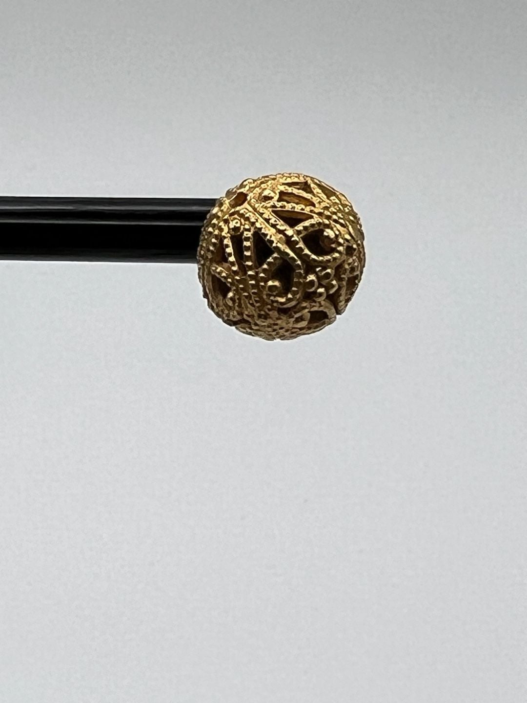 Vintage Gold Tone Filigree Ball Stud Earrings 6
