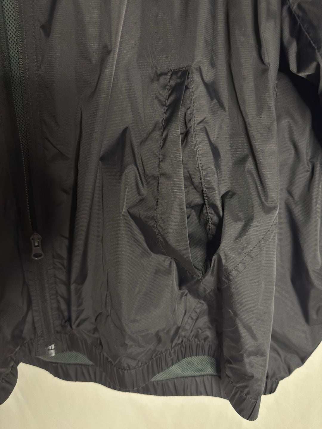 Volcom - Ermont Water Resistant Jacket - Black with Charcoal liner - XL 8