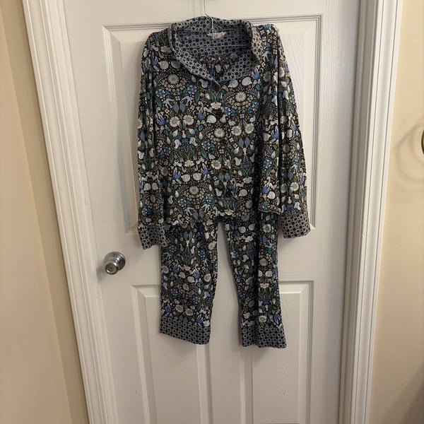 Vera Bradley Women's Floral Pajama Set Size S