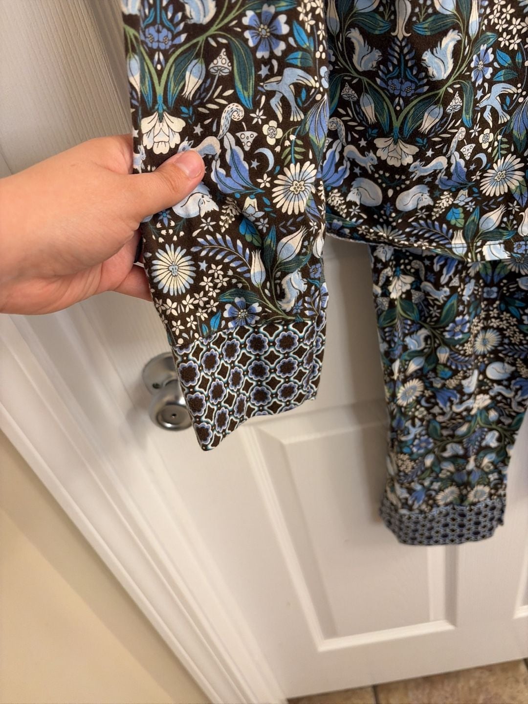 Vera Bradley Women's Floral Pajama Set Size S 8