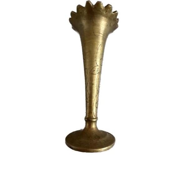Handcrafted Brass Vase - Elegant Flowerbud vase for Stylish Spaces G04/1524 - Canada