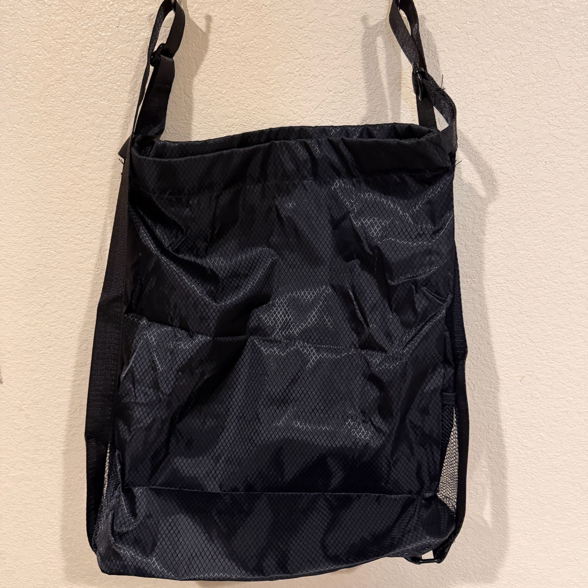 JOOLA Black Ripstop Drawstring Sport Backpack 4