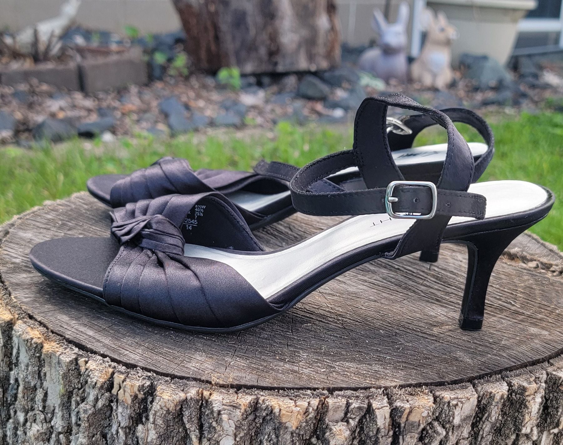 Fioni Night Black Satin Knot Ankle Strap Heels Size 8.5W 4
