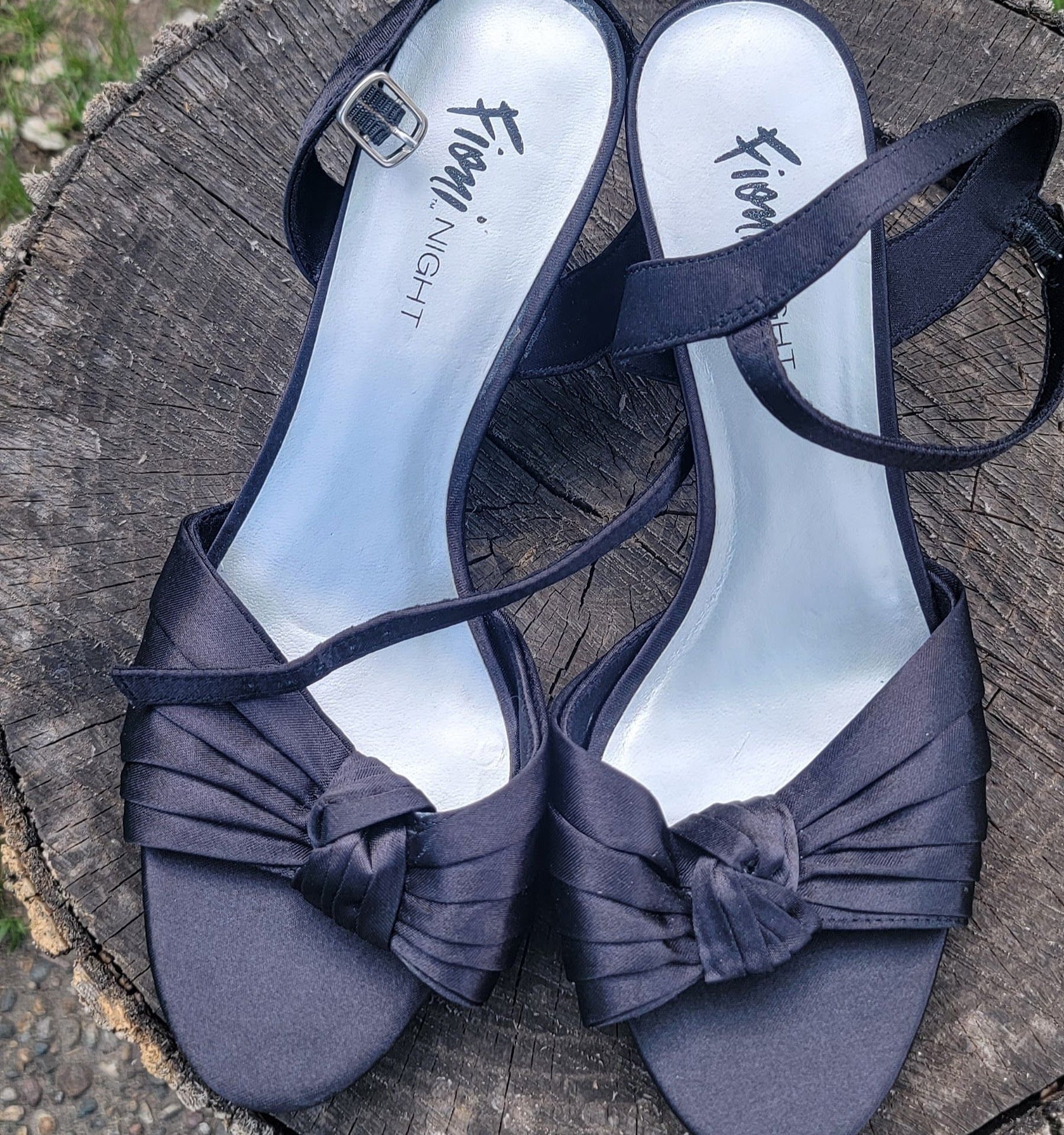 Fioni Night Black Satin Knot Ankle Strap Heels Size 8.5W 7