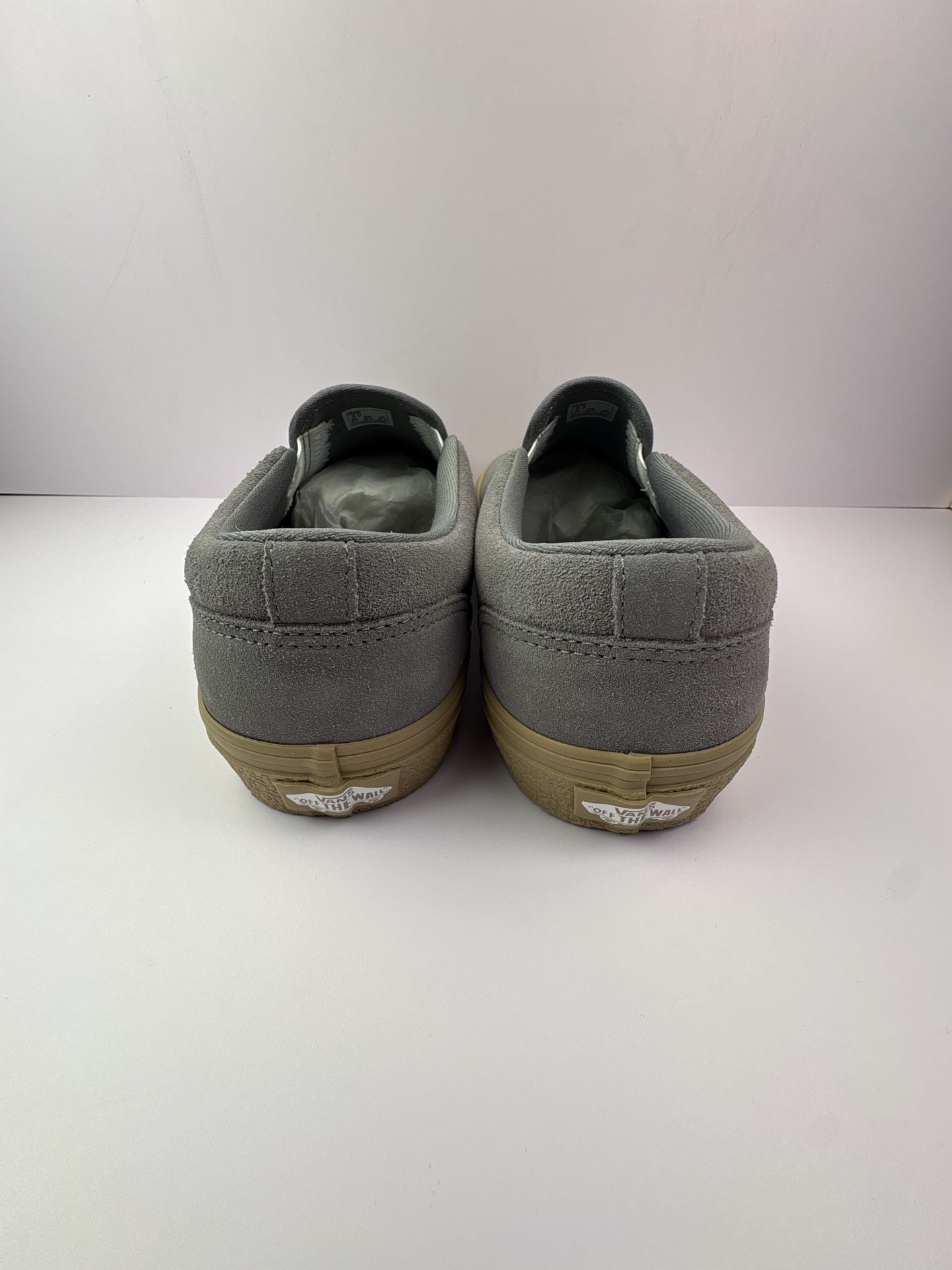Vans Classic Slip-On Suede Grey Gum Sole Shoes size 8.5 men’s 3