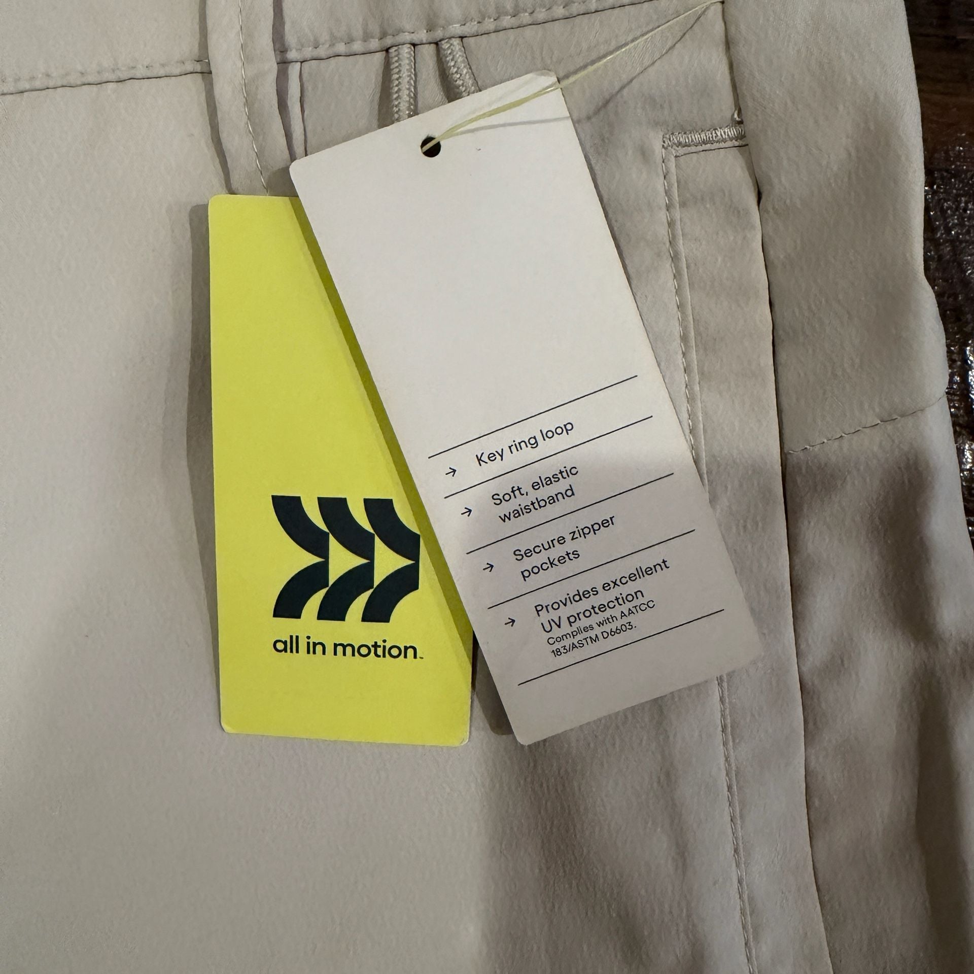 All in Motion Men's Travel Shorts Size 32 Light Grey 4