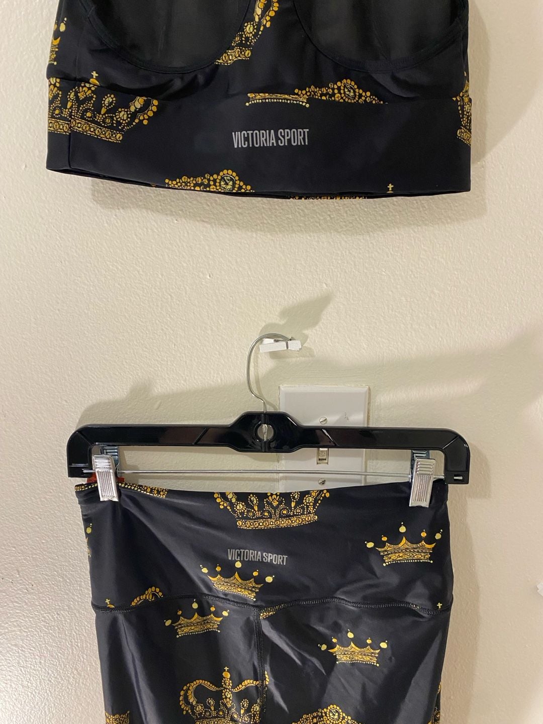 Victoria Sport Crown Print Activewear Set Size M 3