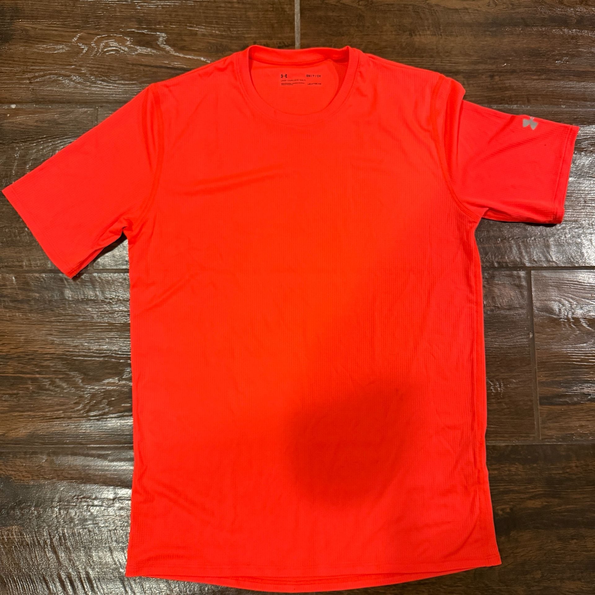 Under Armour HeatGear Loose Fit T-Shirt Neon Orange Size Small 1