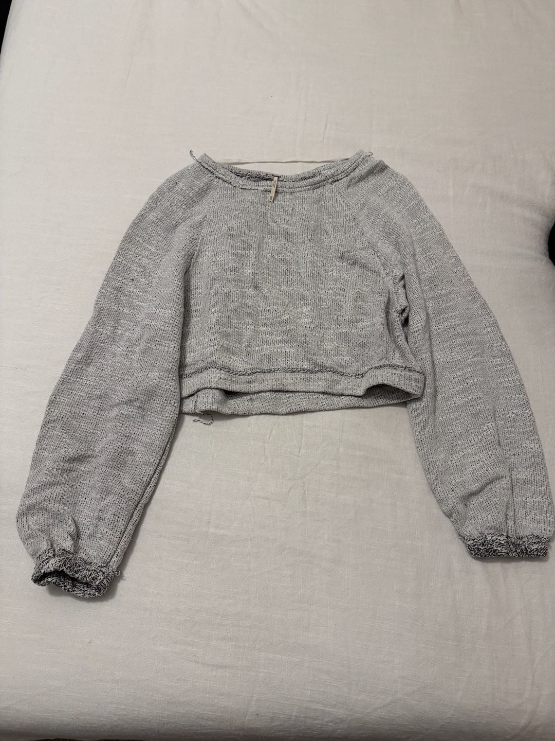 Free People Women's XS Gray Marled Knit Cropped Long Sleeve Sweater 2