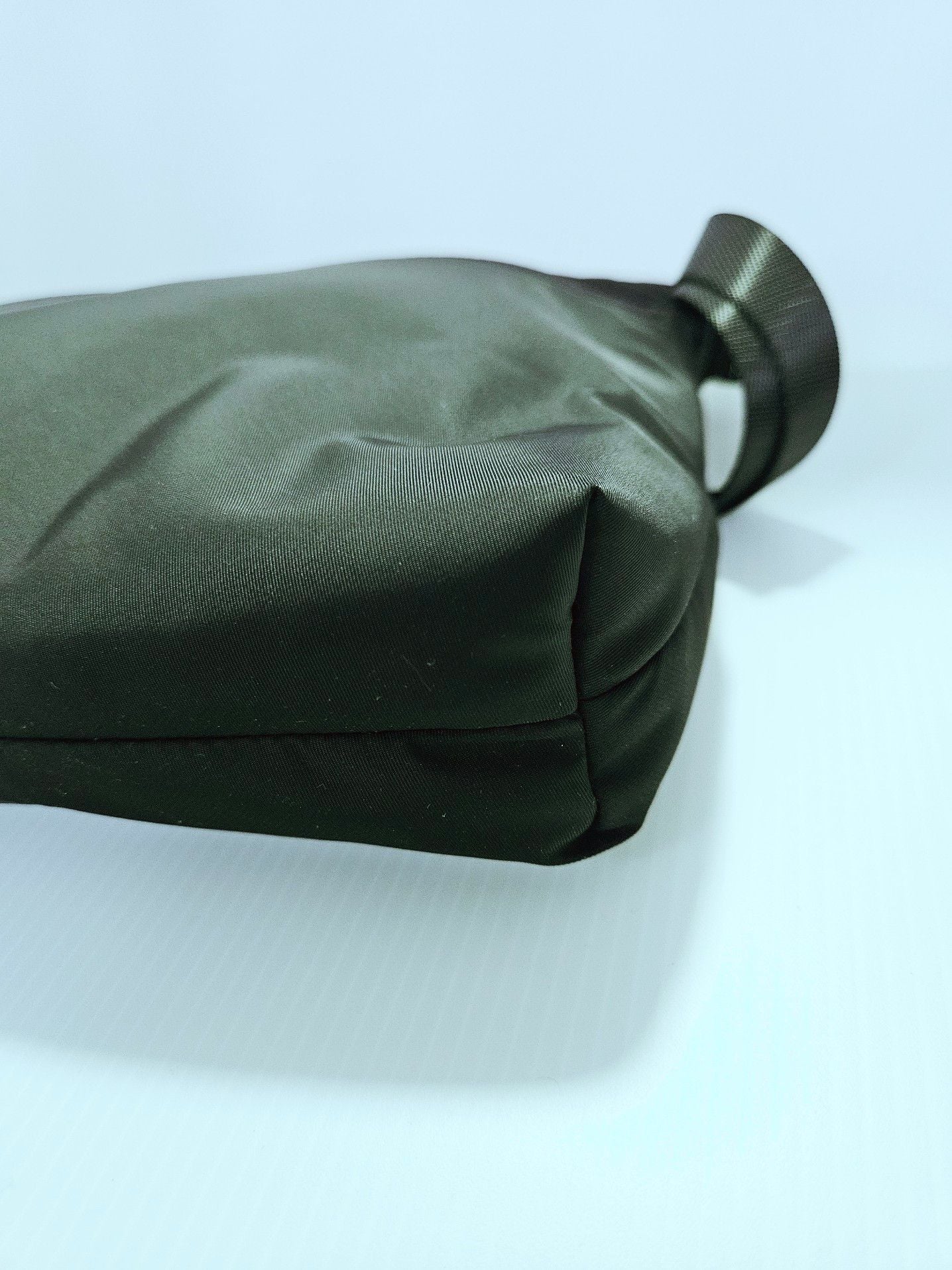 Lululemon Clean Lines Crossbody Bag Black 10