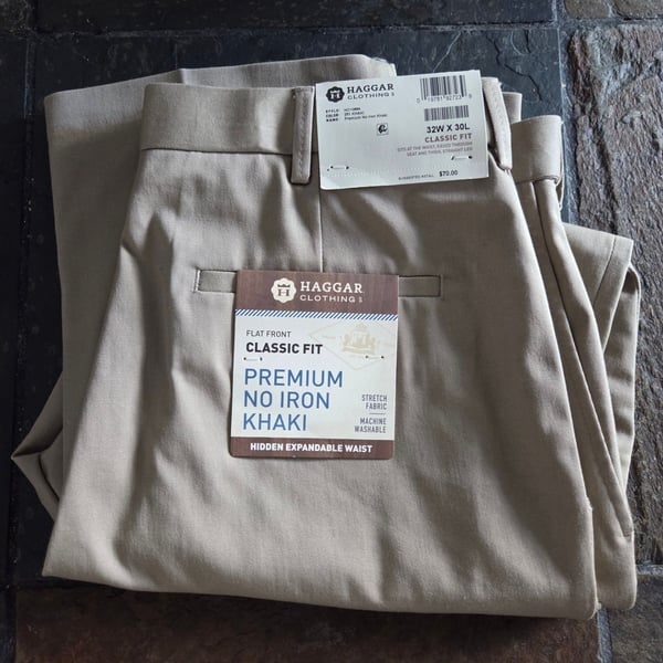 Haggar Premium No Iron Khaki Pants 32x30 Classic Fit Flat Front