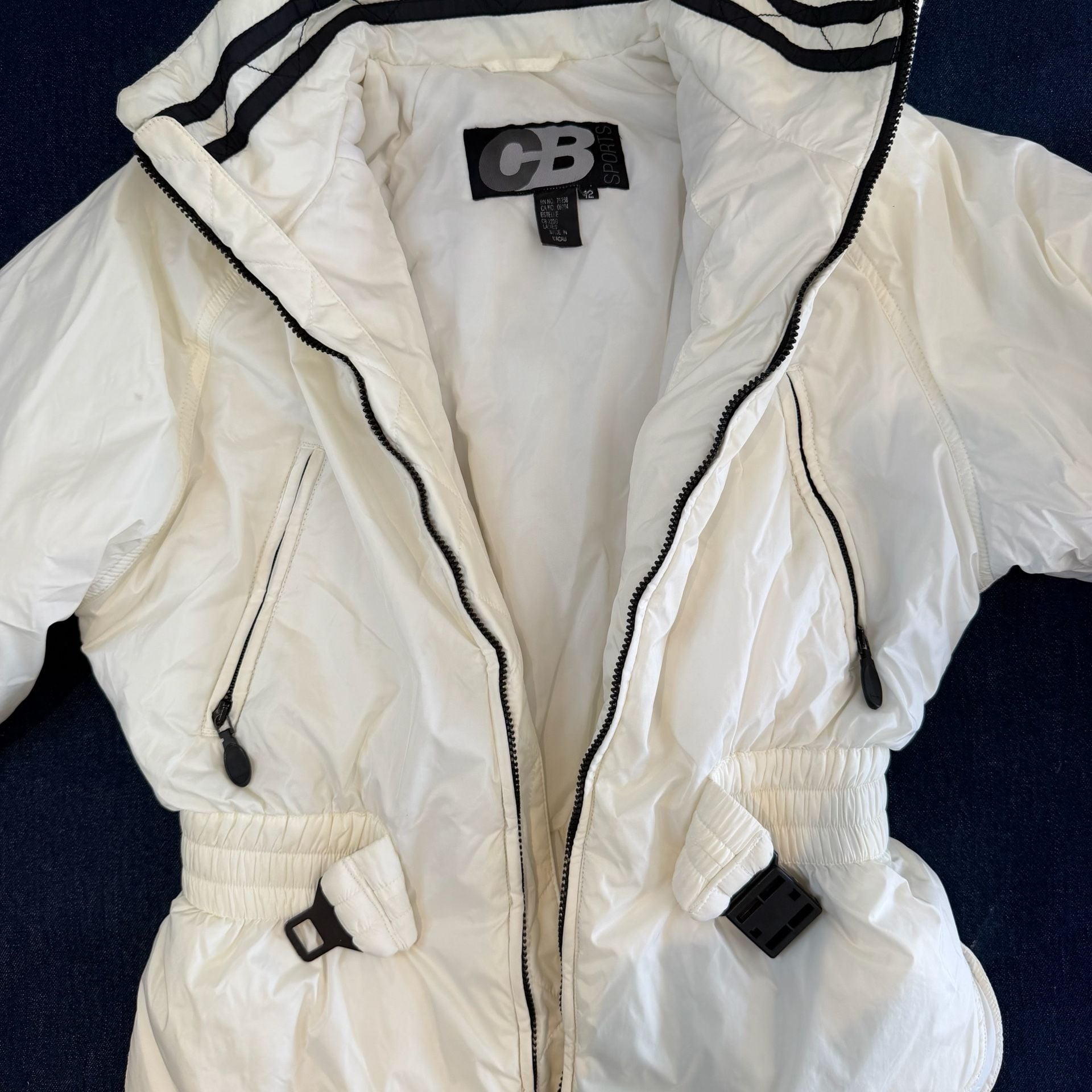Vintage CB Sports Estelle Puffer Ski Jacket White Size 12 4