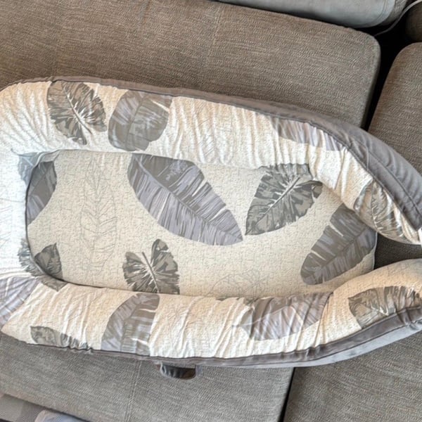 Baby Nest Portable Lounger Grey Leaf Print