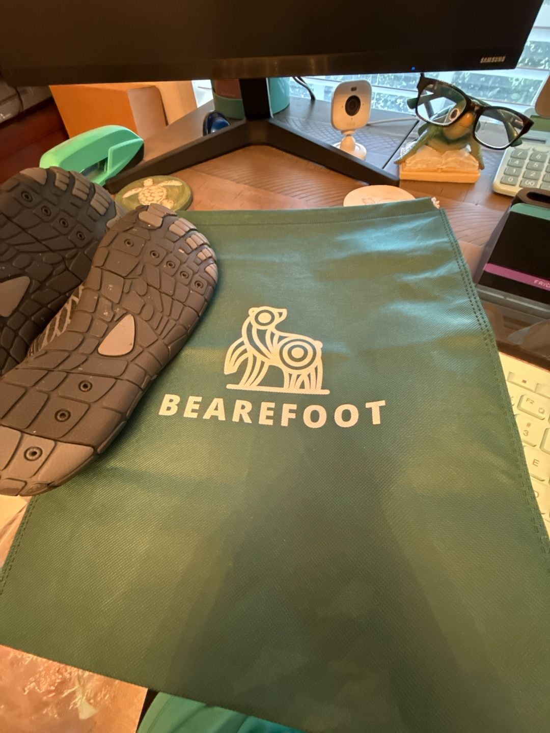 Bearefoot Minimalist Barefoot Shoes Black Size 12 Mens 7