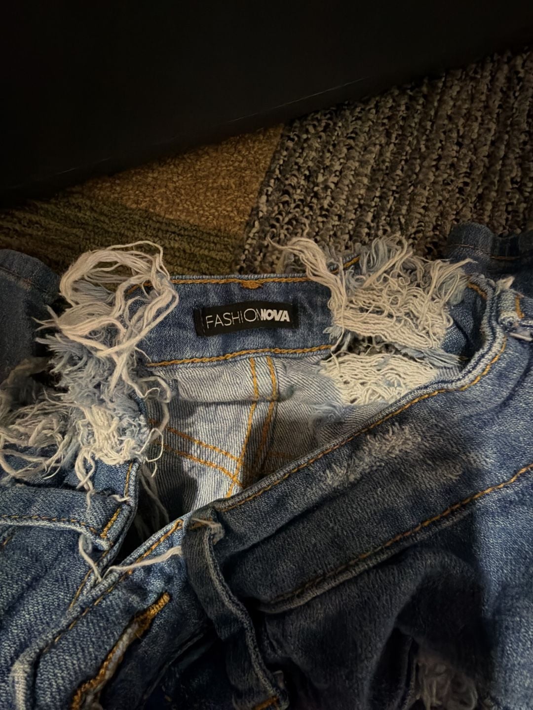 Fashion Nova Size 7 Distressed Skinny Jeans 2