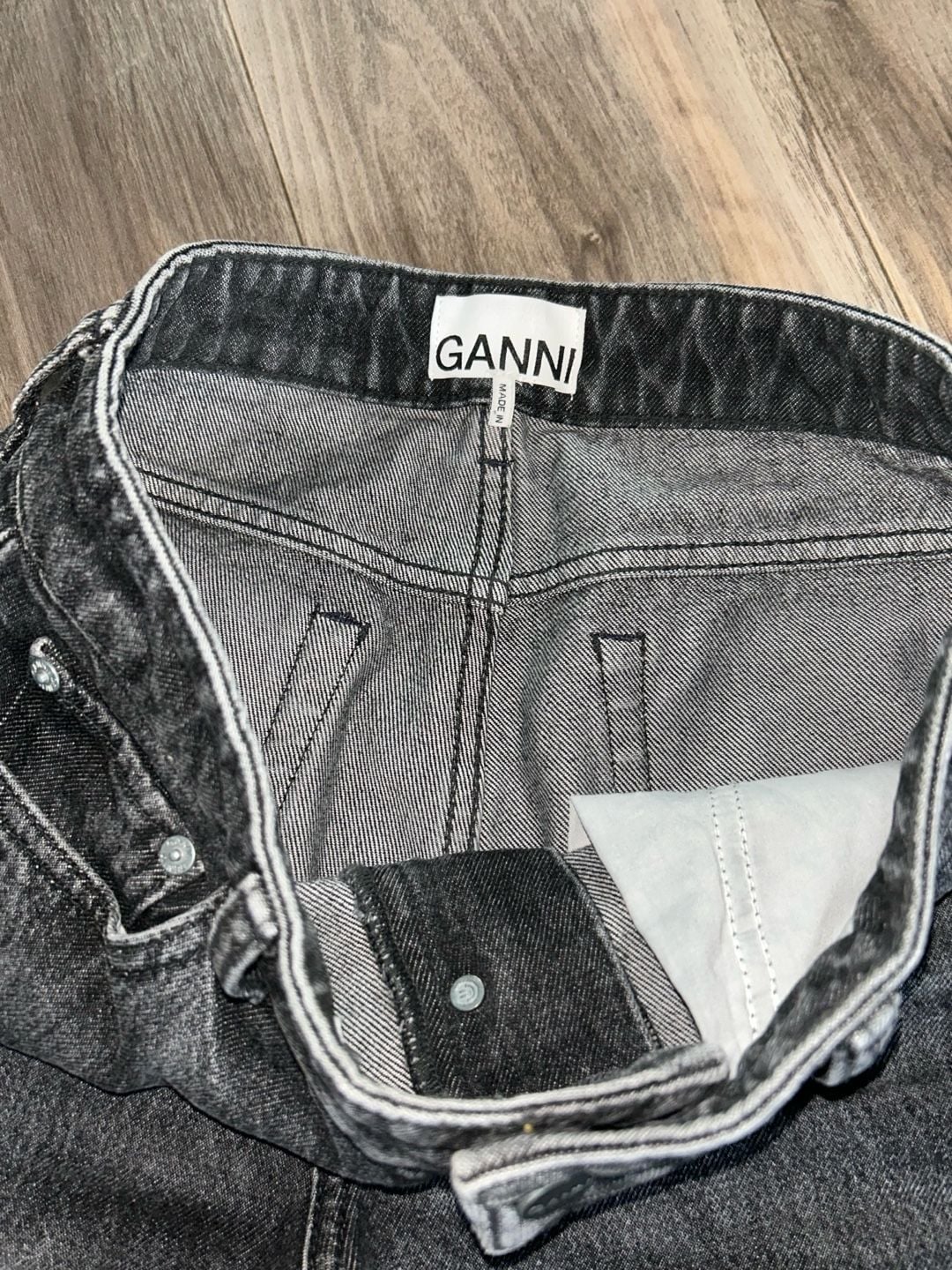 Ganni Lovy Black Denim High Rise Straight Leg Jeans 26W/32L 3