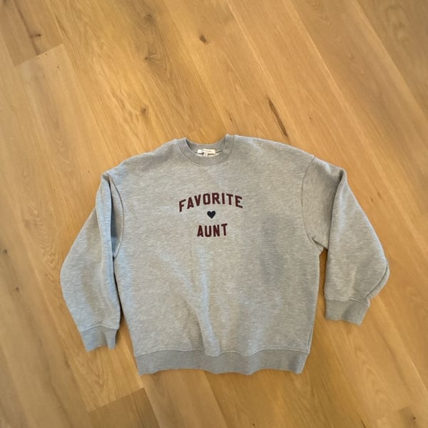 Favorite Daughter Favorite Aunt Graphic Sweatshirt Gray Size M