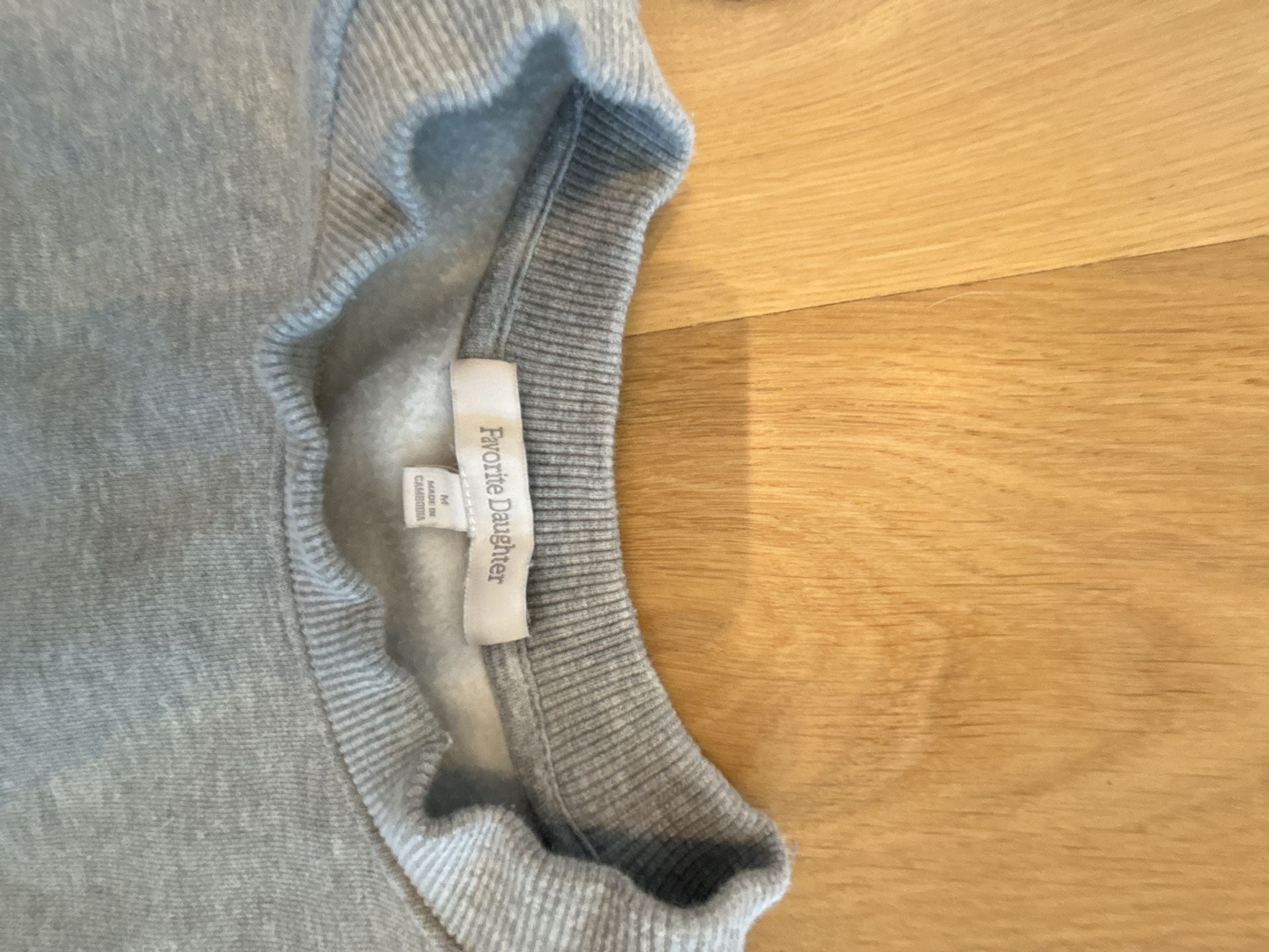 Favorite Daughter Favorite Aunt Graphic Sweatshirt Gray Size M 4