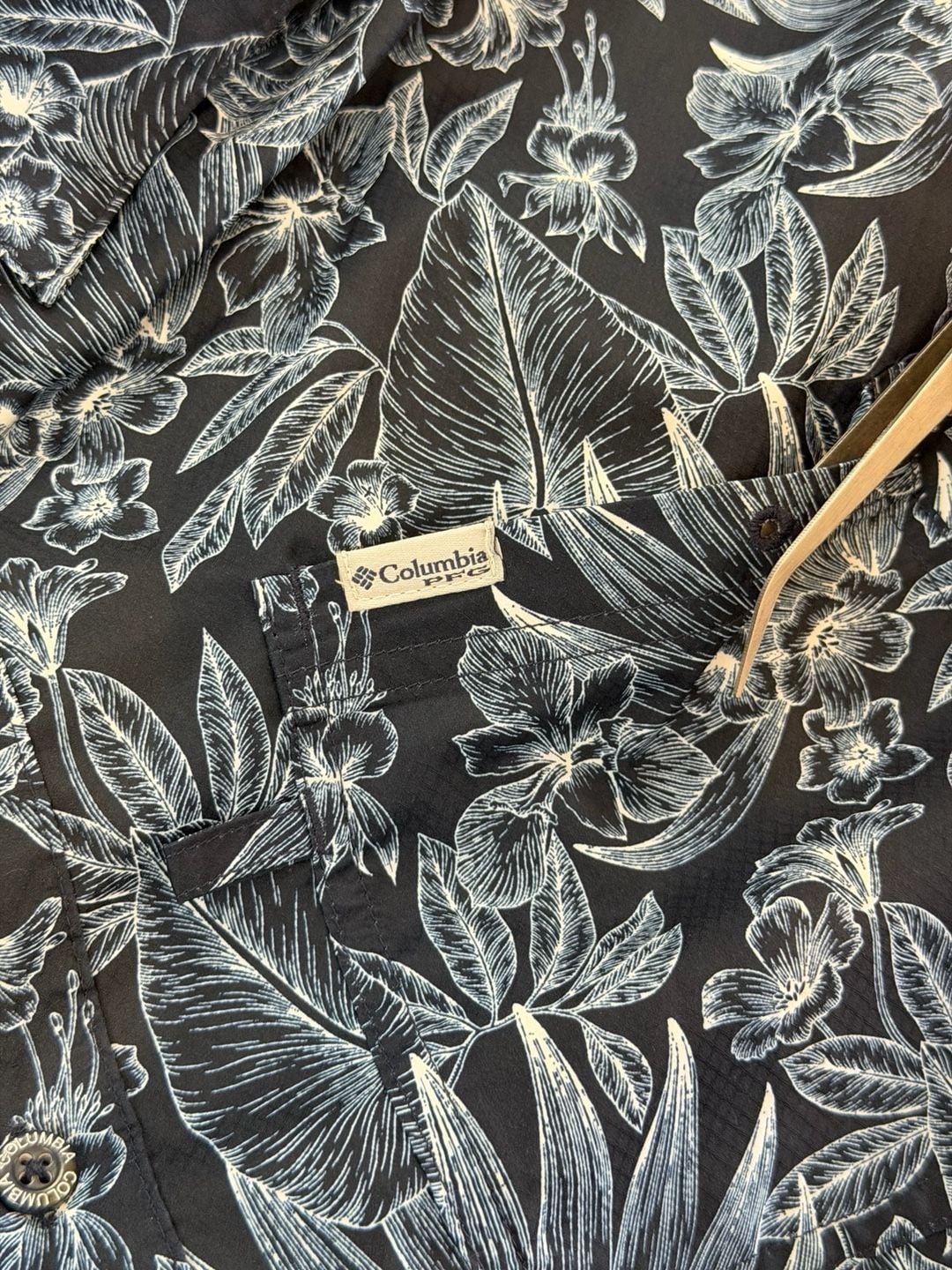 Columbia Sportswear Company Floral Print Short Sleeve Shirt 4X/4TF 13