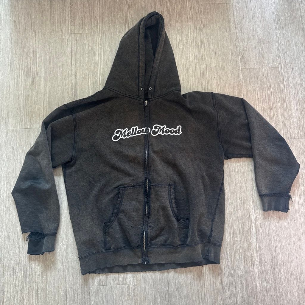 Mellow Mood Graphic Zip-Up Hoodie Size L 1