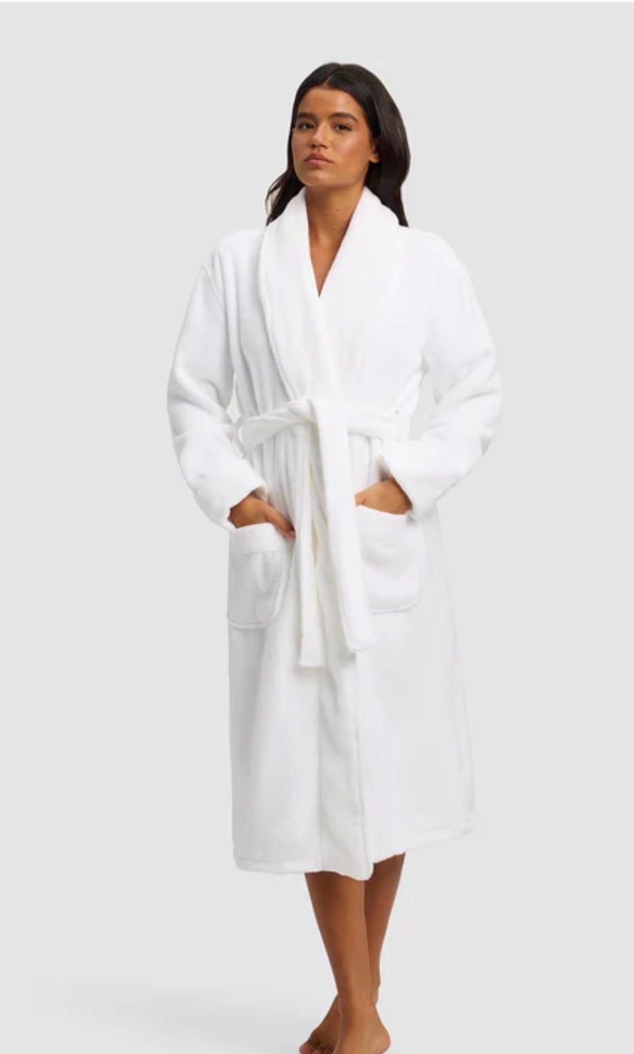 Cozy Earth White Bathrobe Size M 1