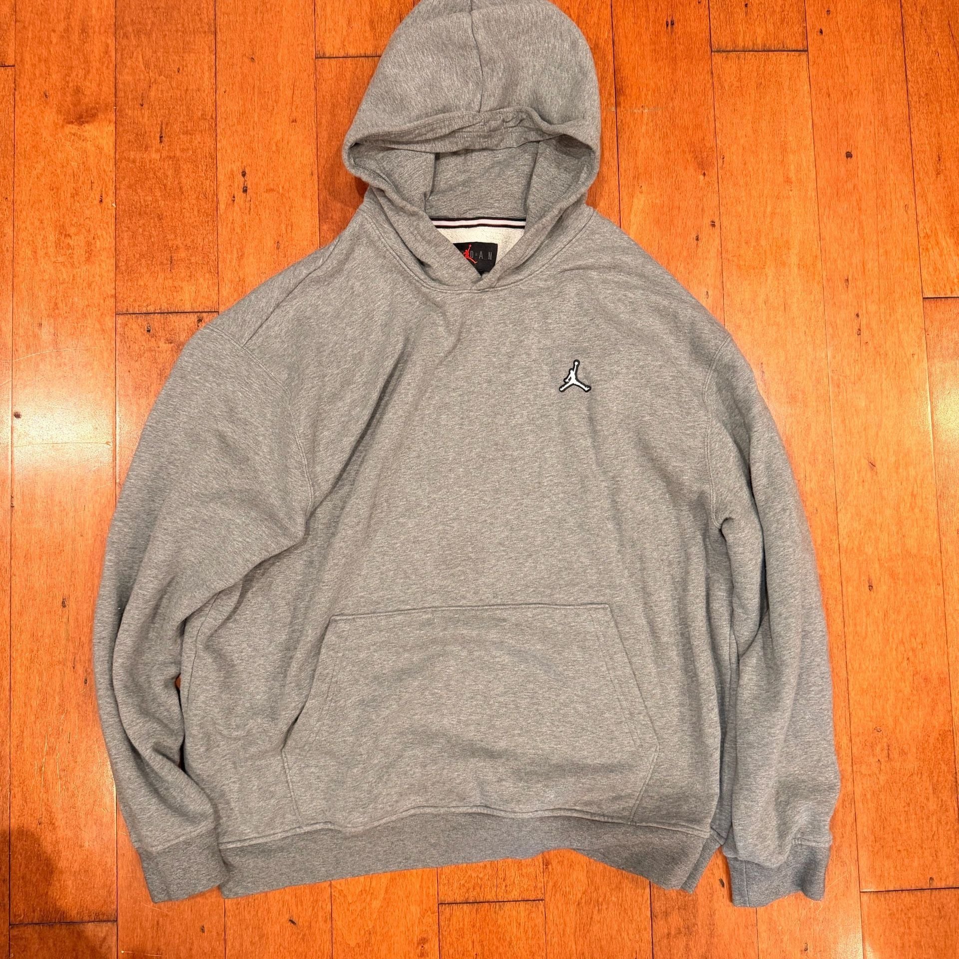Jordan Men's Gray Pullover Hoodie Size XL 2