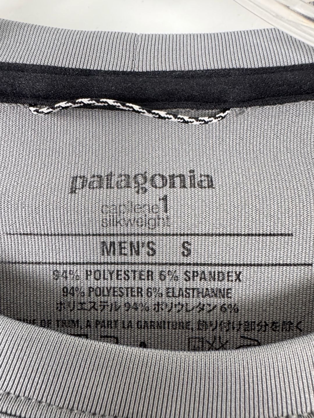 Patagonia Capilene 1 Silkweight Men's Small Long Sleeve Base Layer Shirt 3