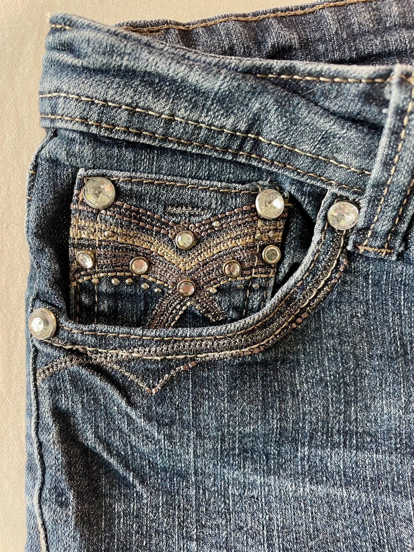 Jz Premium Rhinestone Embellished Bootcut Jeans Size 8 4
