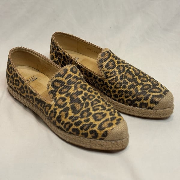 Stuart Weitzman Leopard Print Espadrille Flats Size 7.5M