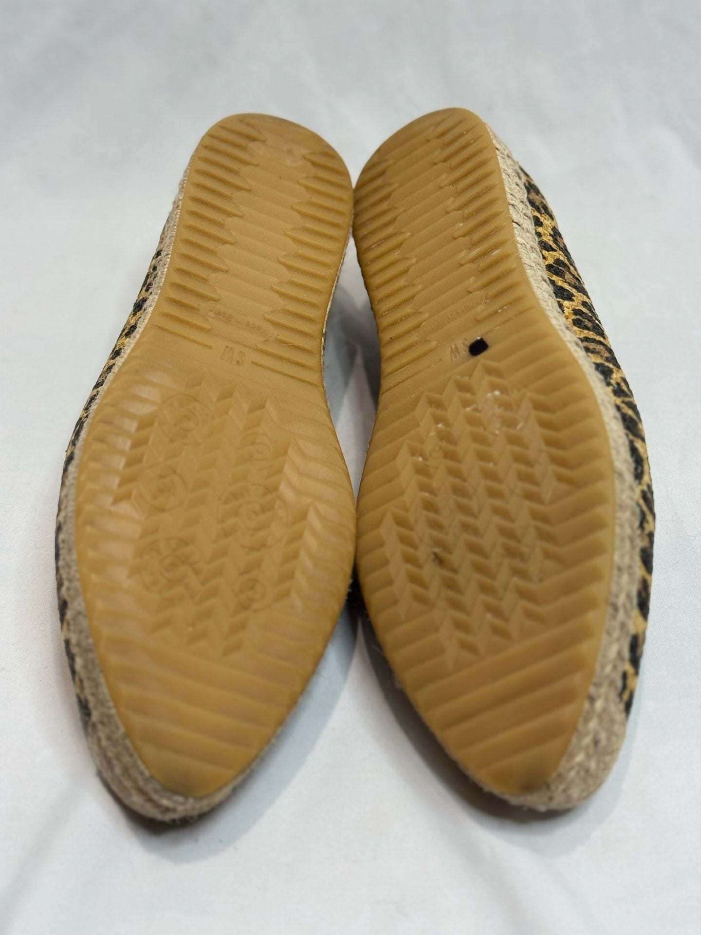Stuart Weitzman Leopard Print Espadrille Flats Size 7.5M 8
