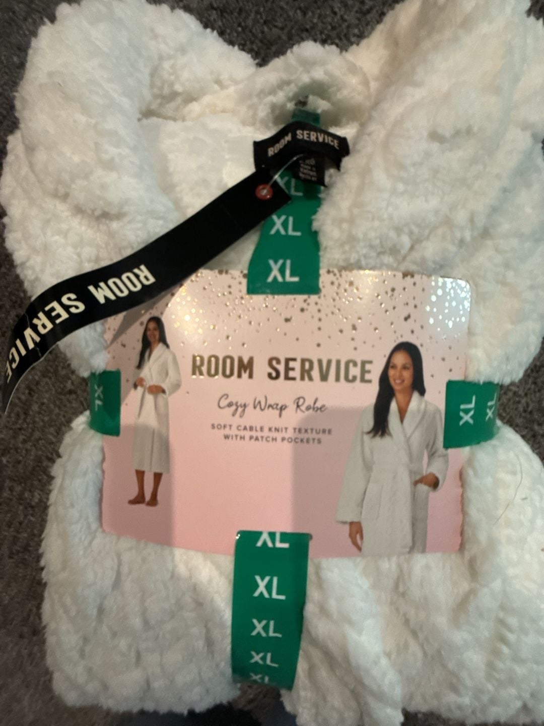 Room Service Cozy Wrap Robe White XL 3