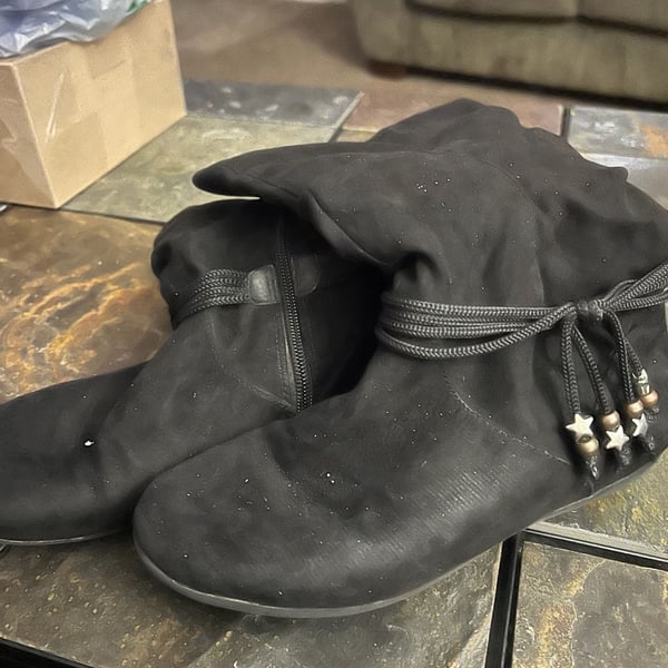 Rampage Girls Black Suede Slouch Boots with Star Charms Size 3
