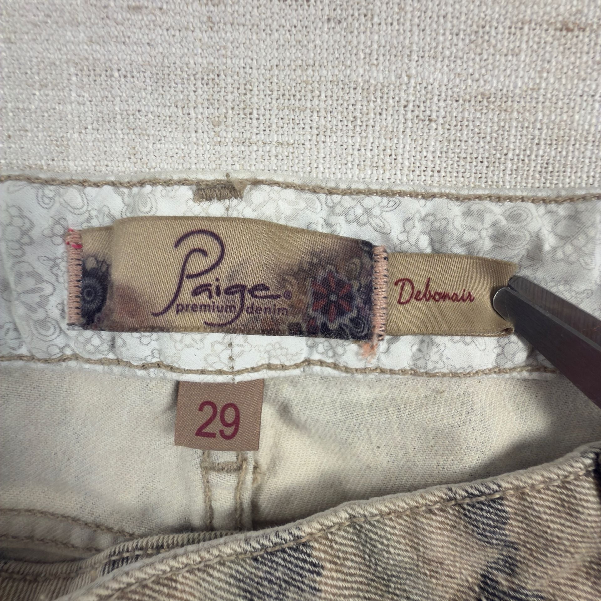 Paige Camo Short Jean Shorts size 29 3